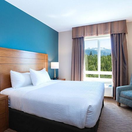 Sandman Hotel And Suites Squamish Exterior foto