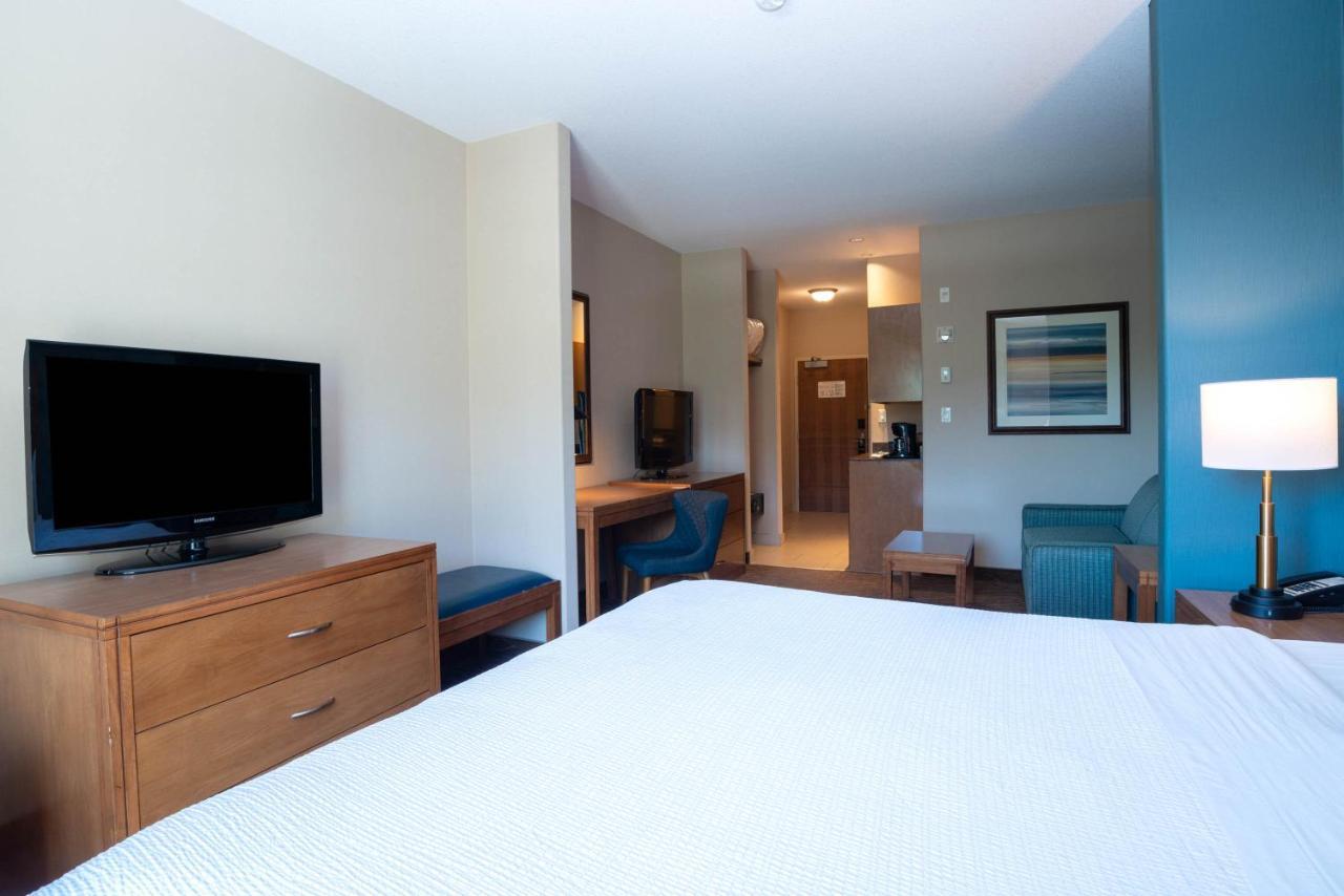 Sandman Hotel And Suites Squamish Exterior foto