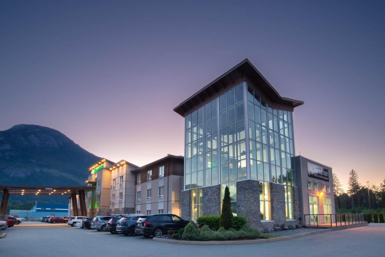 Sandman Hotel And Suites Squamish Exterior foto