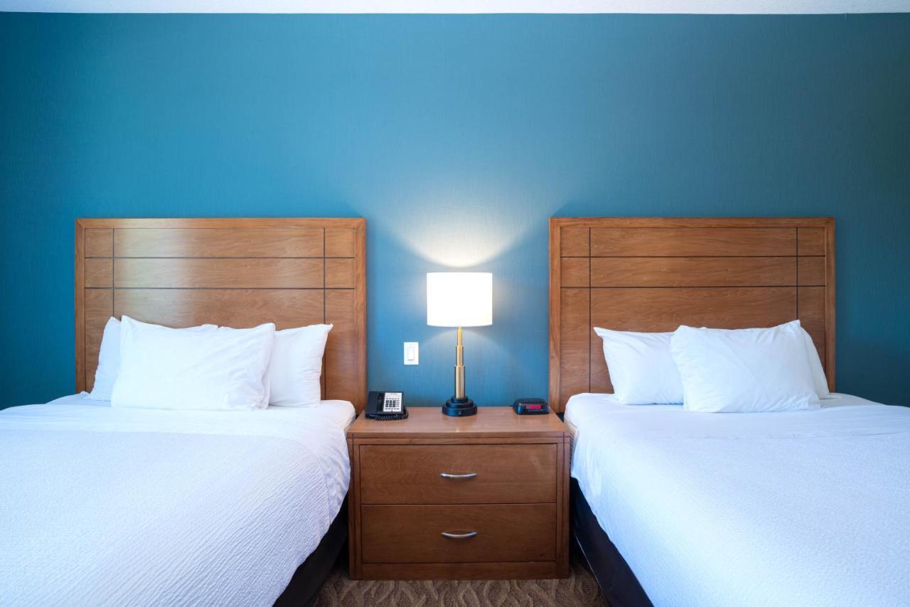 Sandman Hotel And Suites Squamish Exterior foto