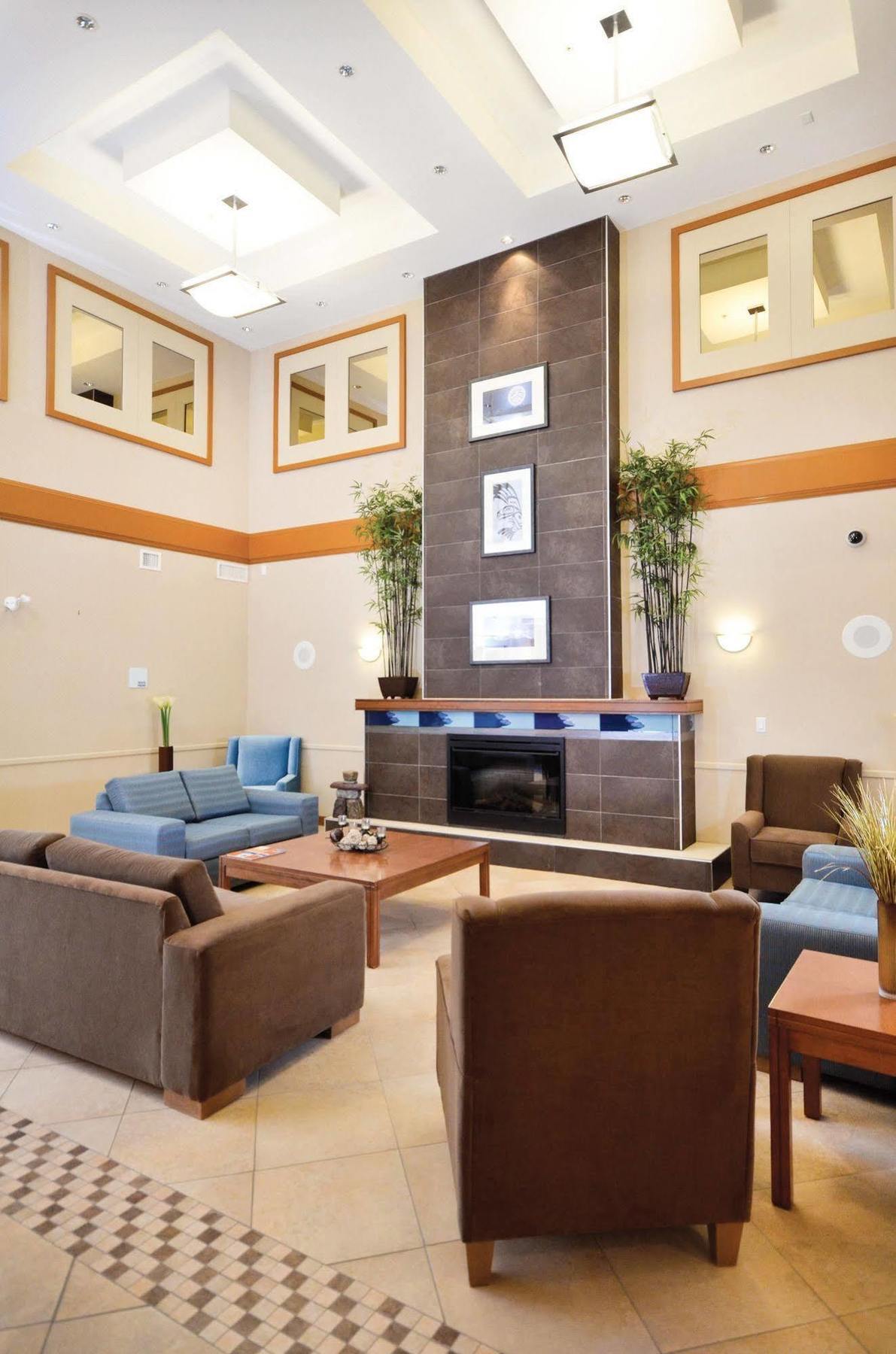 Sandman Hotel And Suites Squamish Exterior foto